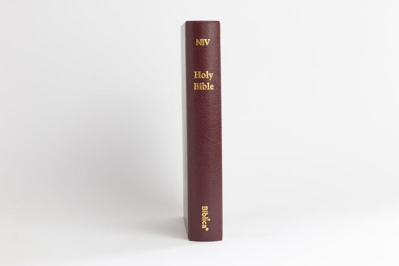 NIV STANDARD HC BROWN BIBLE (7.8 x 5.4 Inches)