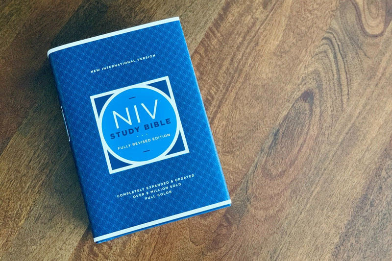NIV STUDY BIBLE, Large Print, Hardcover, Red Letter, Comfort Print Hardcover