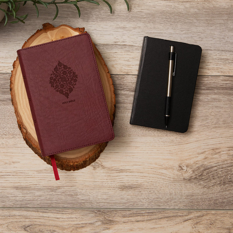 NKJV COMPACT BURGUNDY (Reference Bible, Red Letter Edition, Comfort Print)