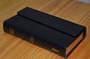 NIV TRIMLINE BIBLE BLACK (Pocket Size)