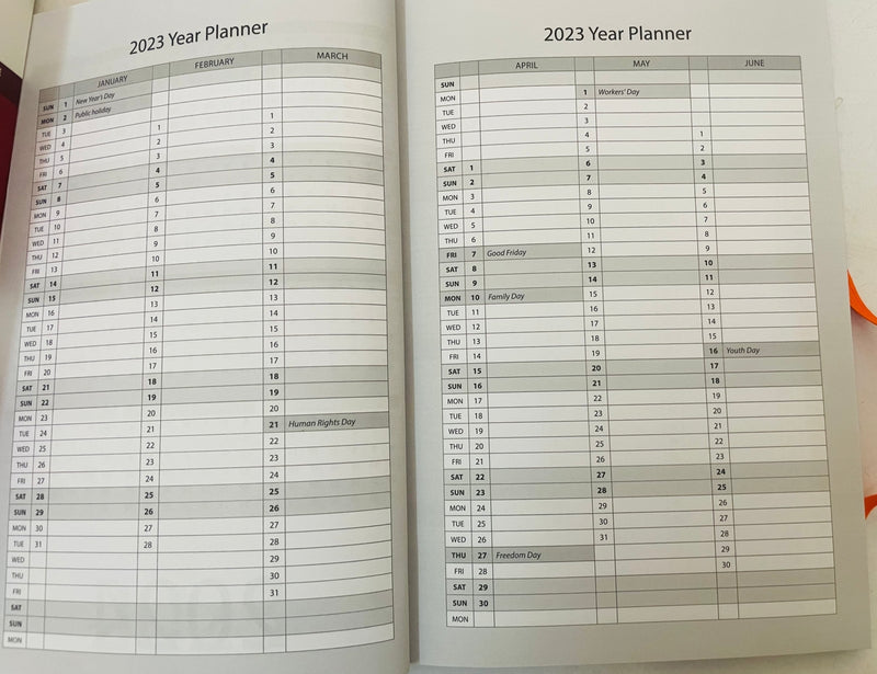 DAILY PLANNER 2023 FLOWERS A5